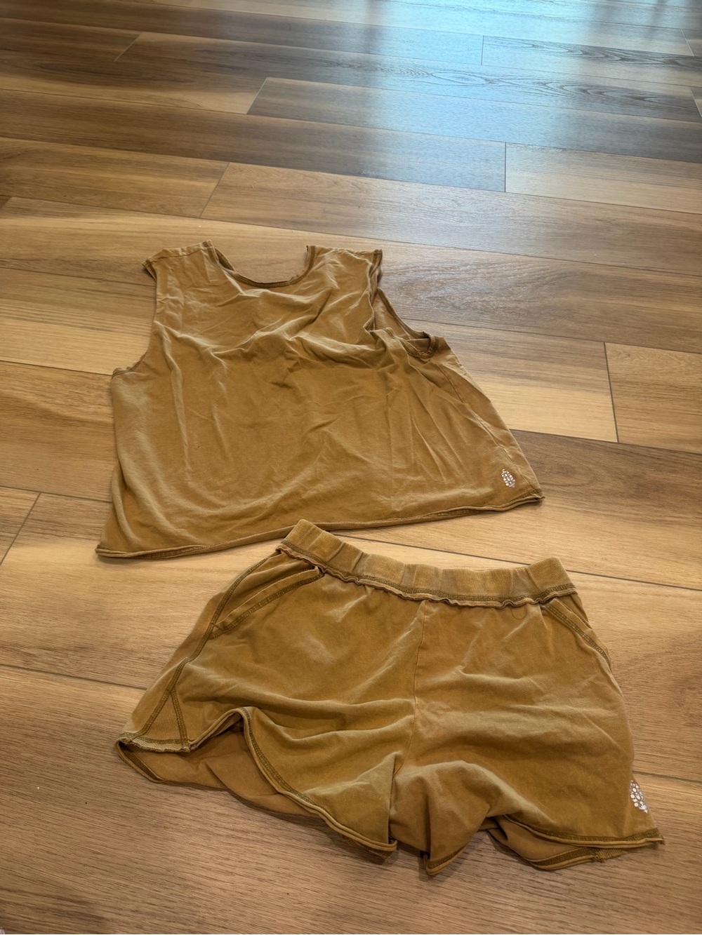 Free People Movement hot shot shorts set